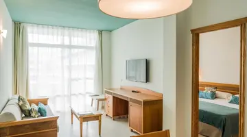 Hotel Gara Suites Golf & Spa