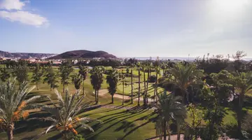 Hotel Gara Suites Golf & Spa