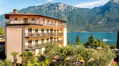 Hotel Garda Bellevue