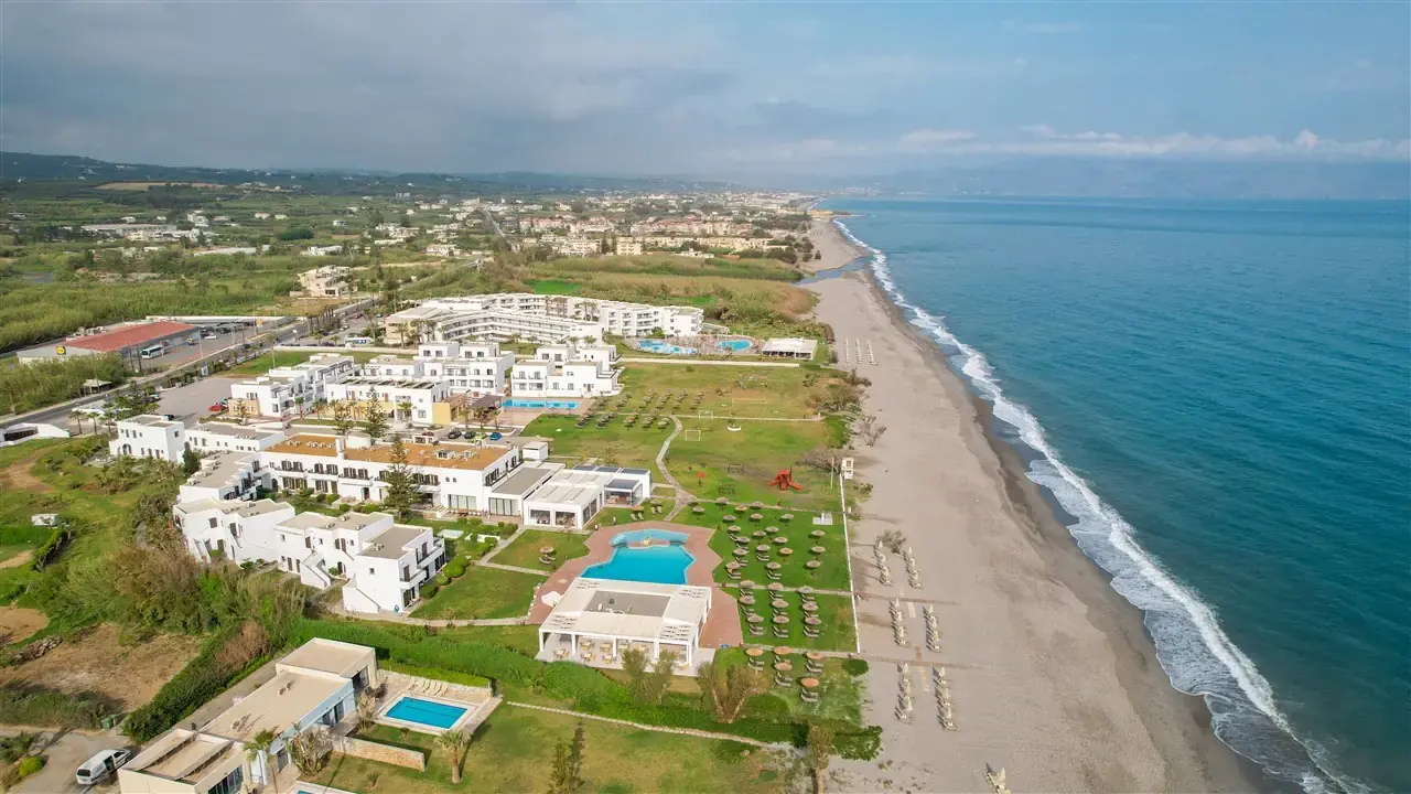 Hotel Geraniotis Beach