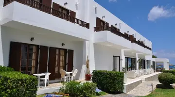 Hotel Geraniotis Beach