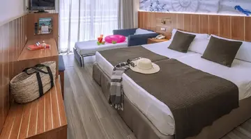Hotel GHT Aquarium & Spa