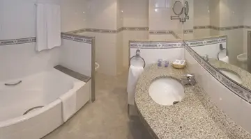 HOTEL GHT OASIS PARK & SPA