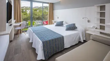 Hotel GHT Sa Riera