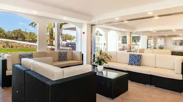 Hotel Globales Calan Blanes