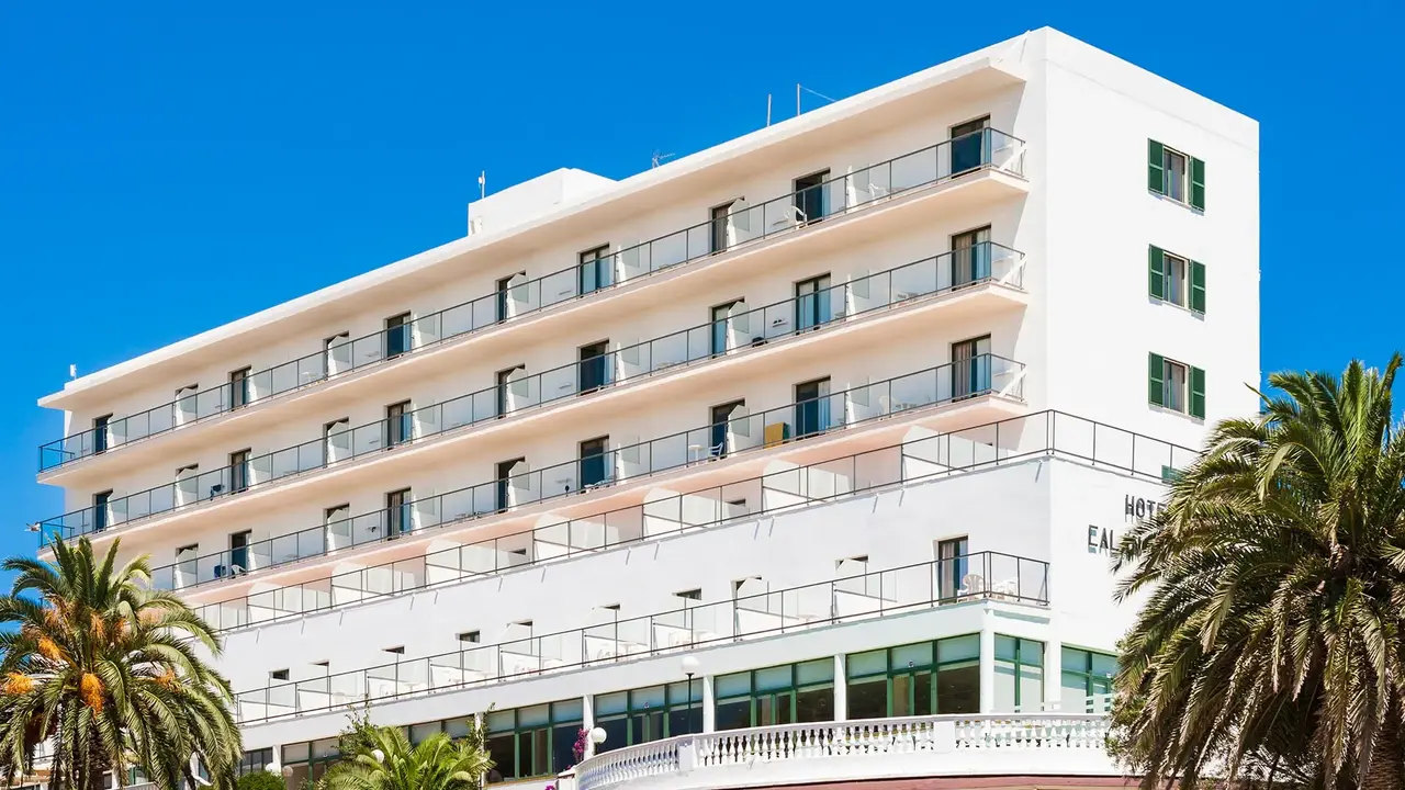 Hotel Globales Calan Blanes