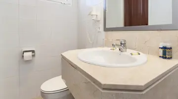 Hotel Globales Calan Blanes