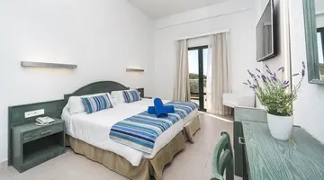 Hotel Globales Calan Blanes