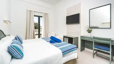 Hotel Globales Calan Blanes