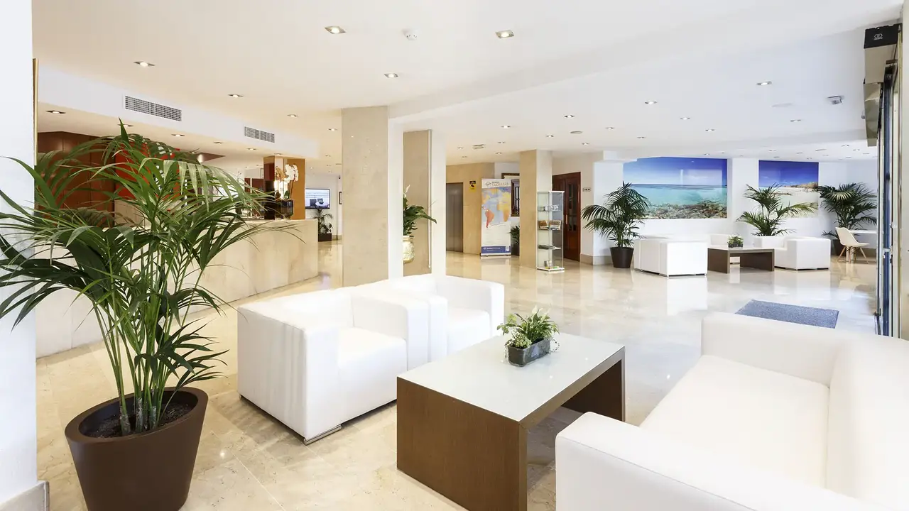 Hotel Globales Gardenia
