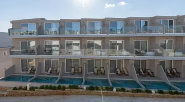 Hotel Golden Coast Resort