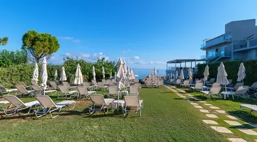 Hotel Golden Coast Resort