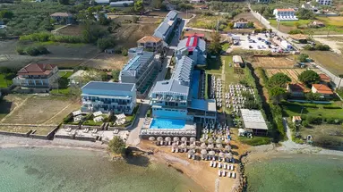 Hotel Golden Coast Resort