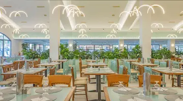 Hotel Golden Coast