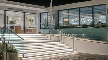 Hotel Golden Coast