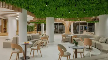 Hotel Golden Coast