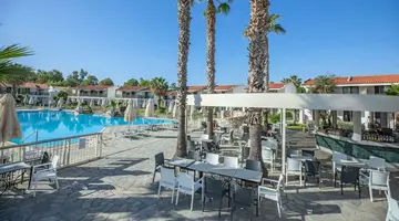 Hotel Golden Coast