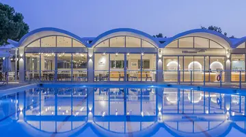 Hotel Golden Coast