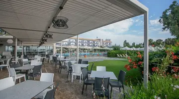 Hotel Golden Coast
