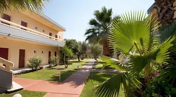 Hotel Golden Odyssey