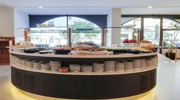 HOTEL GRAN GARBI
