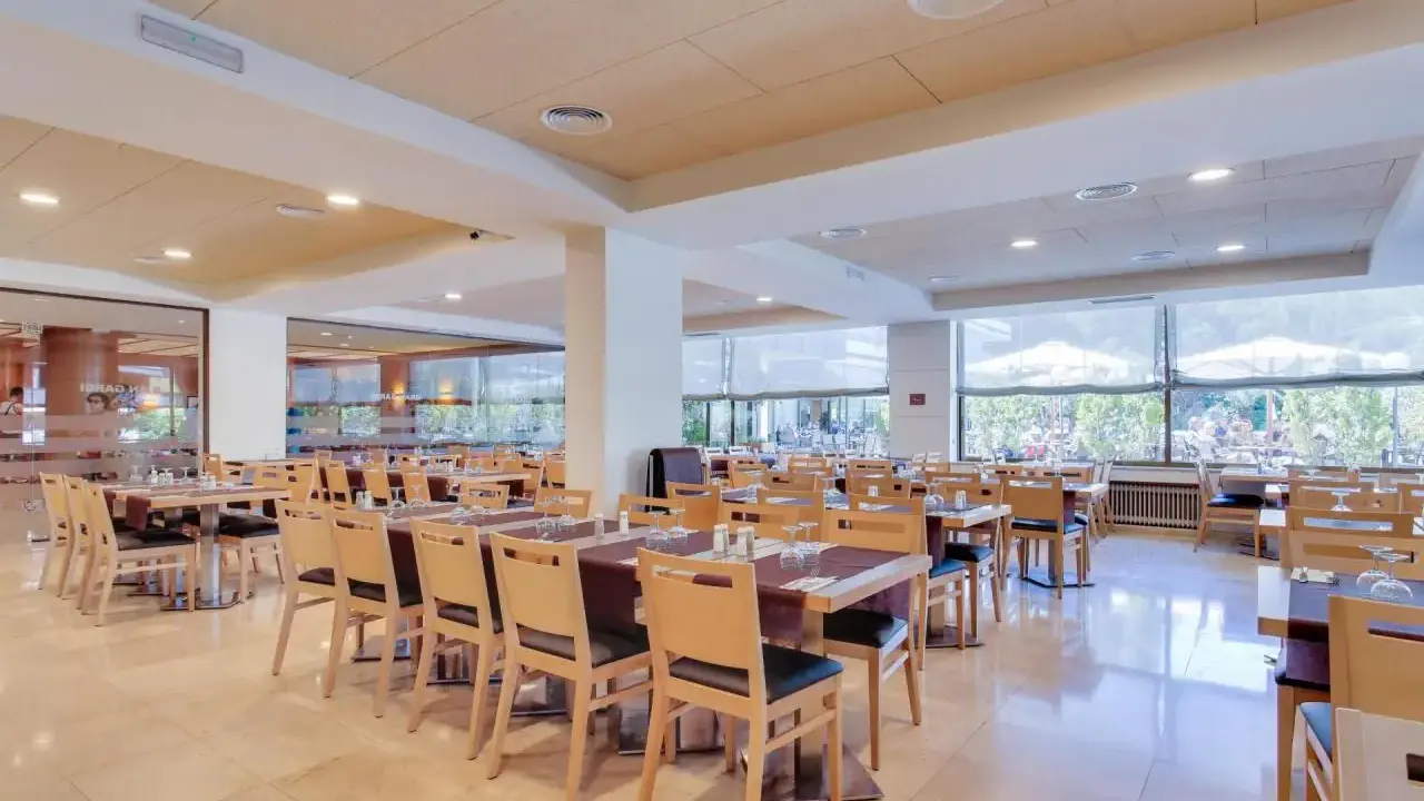 HOTEL GRAN GARBI