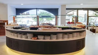 HOTEL GRAN GARBI