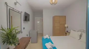 Hotel Grand Akrotiri