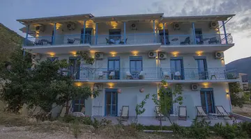 Hotel Grand Akrotiri