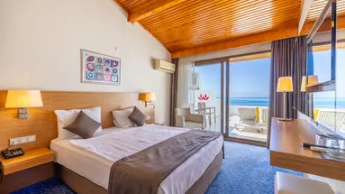 HOTEL GRAND EFE