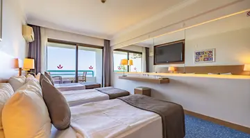 HOTEL GRAND EFE