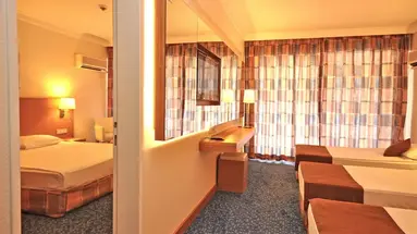 Hotel Grand Efe