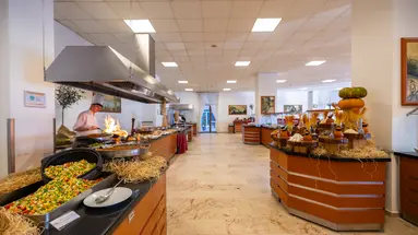 HOTEL GRAND EFE