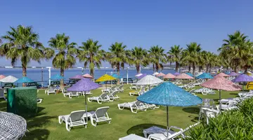HOTEL GRAND EFE