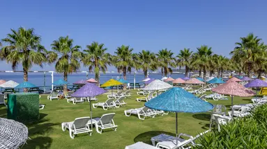 HOTEL GRAND EFE