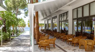 HOTEL GRAND EFE