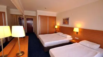 HOTEL GRAND EFE
