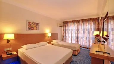 HOTEL GRAND EFE