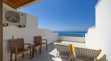 HOTEL GRAND EFE