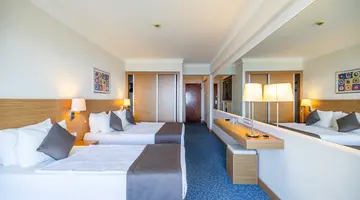 HOTEL GRAND EFE