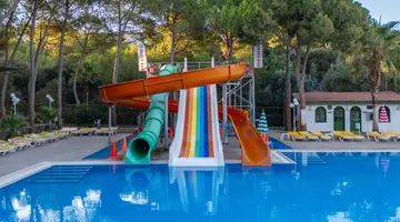 HOTEL GRAND EFE