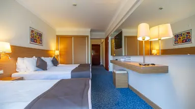 HOTEL GRAND EFE