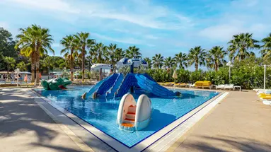 HOTEL GRAND EFE