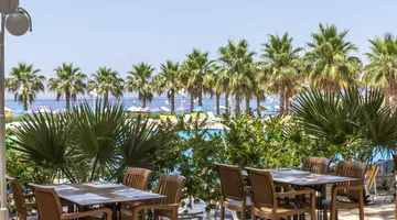 HOTEL GRAND EFE