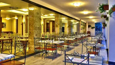 Hotel Grand Victoria