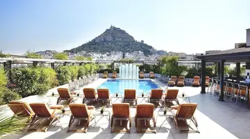HOTEL GRANDE BRETAGNE