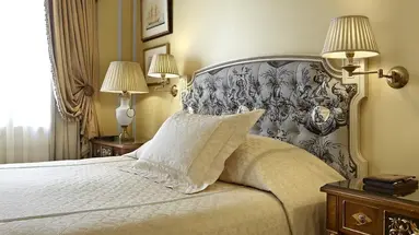 HOTEL GRANDE BRETAGNE