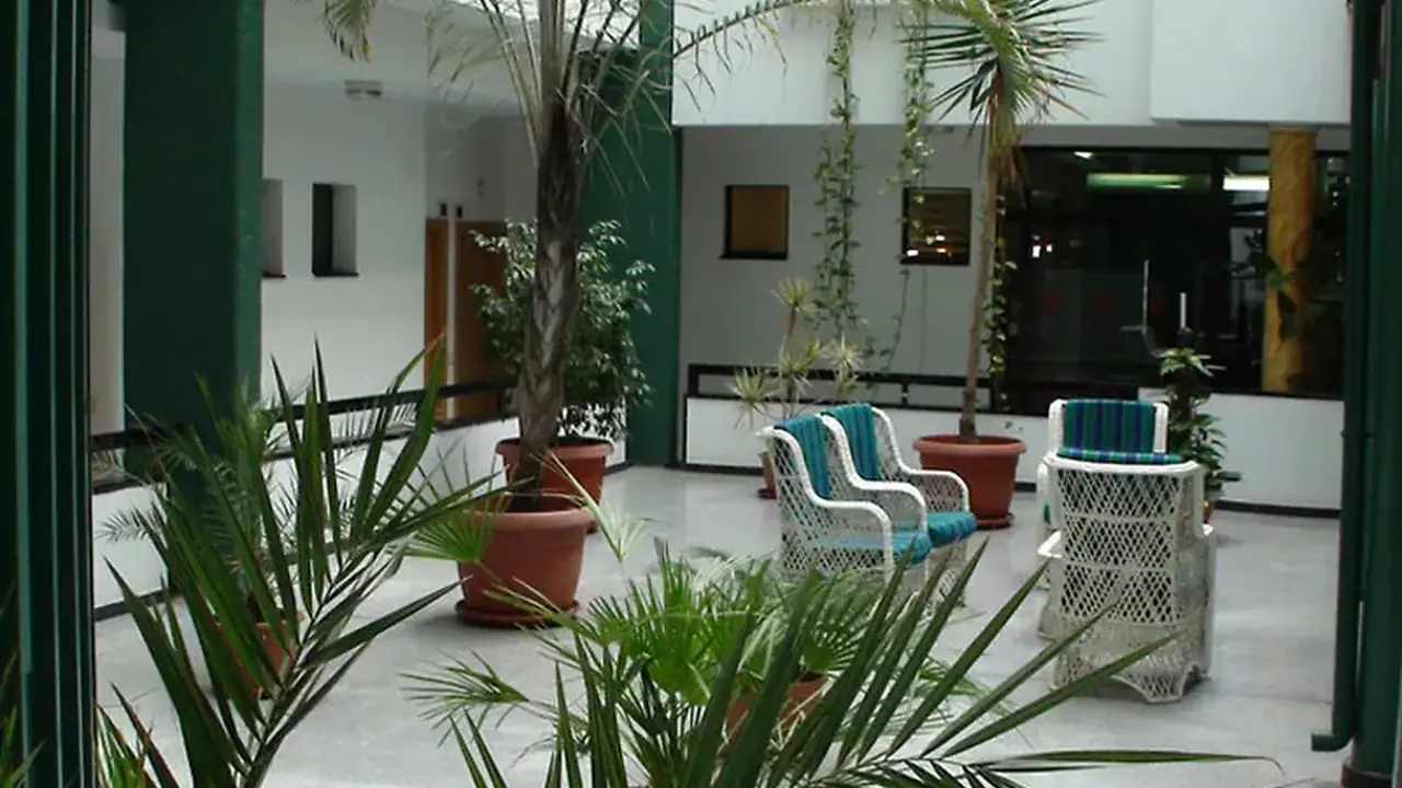 Hotel Green Field