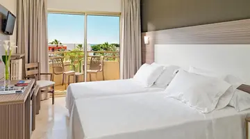 HOTEL H10 CAMBRILS PLAYA