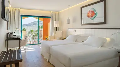 Hotel H10 Playa Esmeralda (Adults Only)